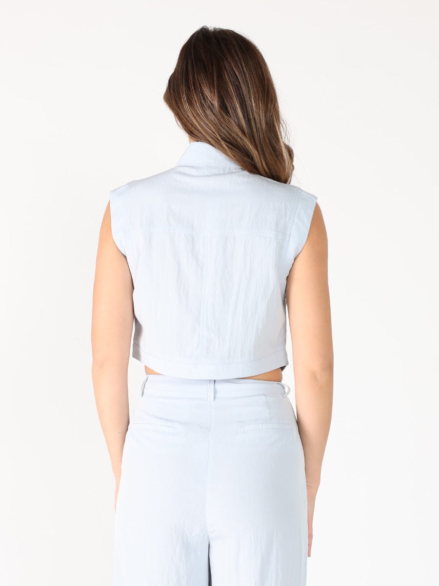 Front Button Open-Bottom Hem Sleeveless Top