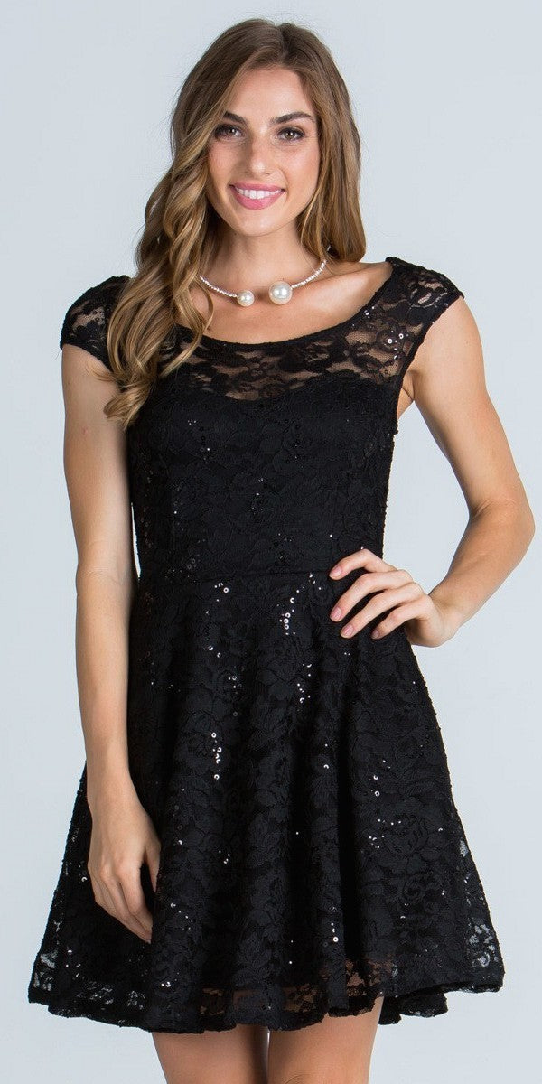 OFERTA - Vestido corto negro con mangas de encaje La Scala 24111