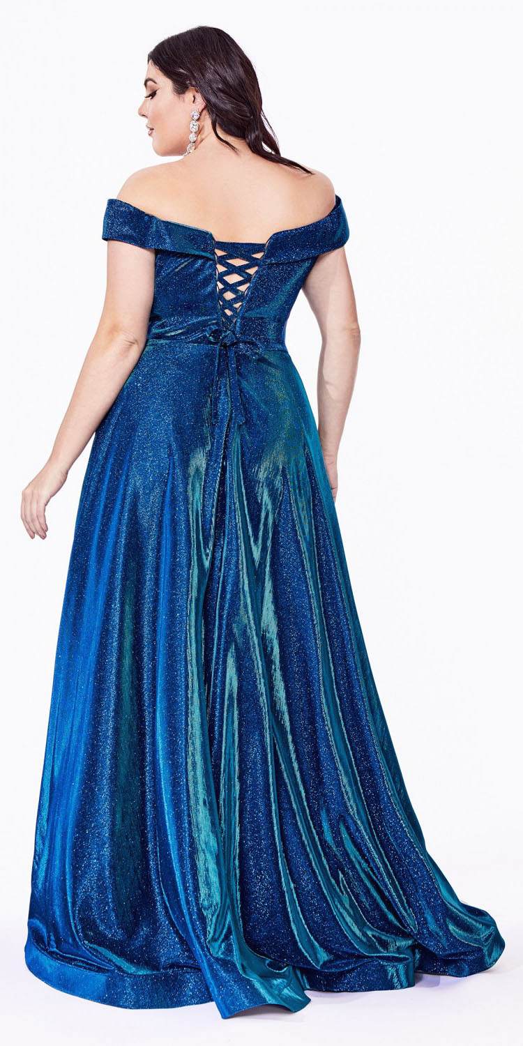 Cinderella Divine CD210C Vestido de Noche Acampanado con Hombros Descubiertos y Brillo Metálico