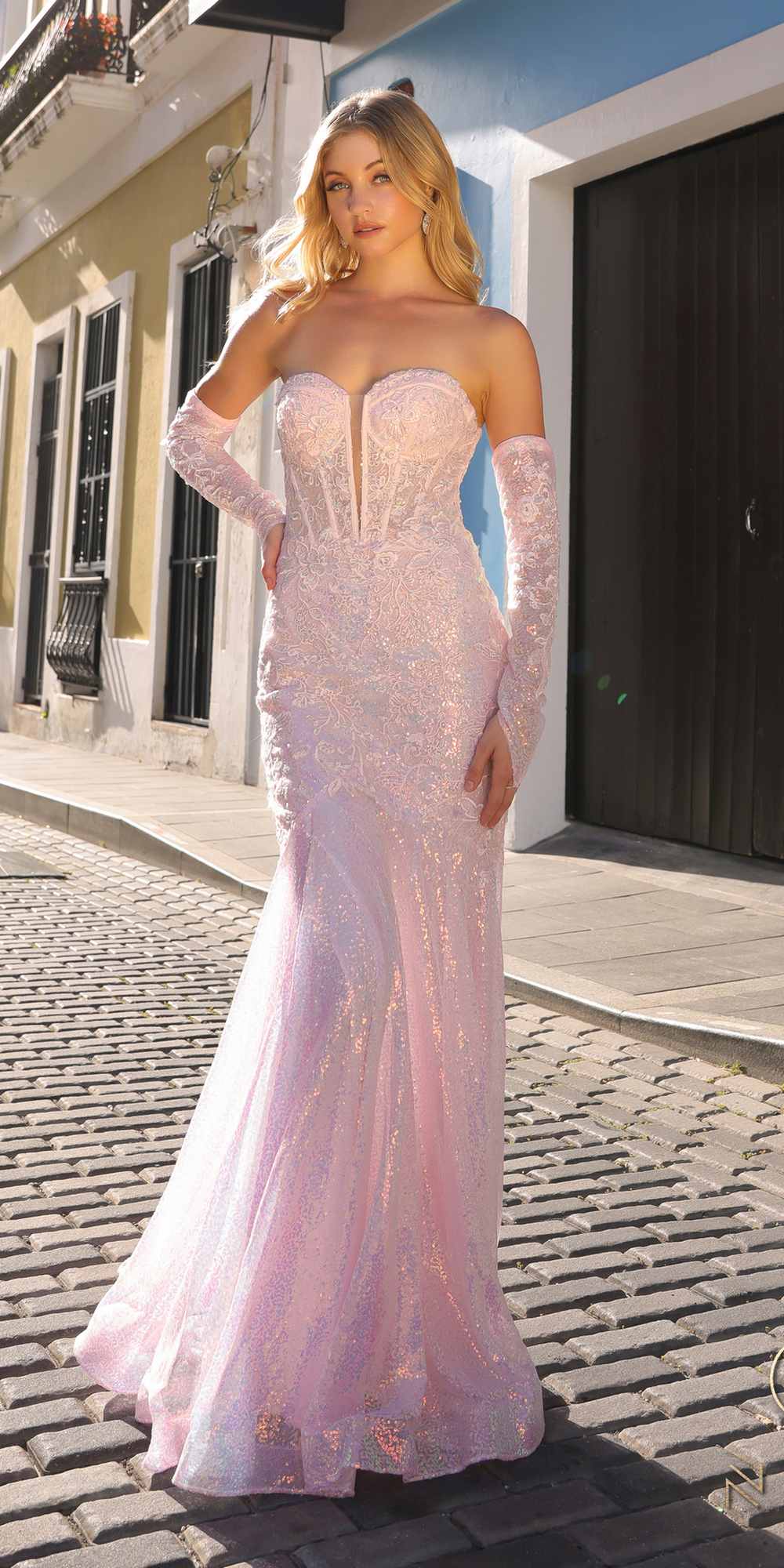 Nox Anabel D1263 Vestido Largo de Sirena sin Tirantes con Lentejuelas y Guantes Desmontables
