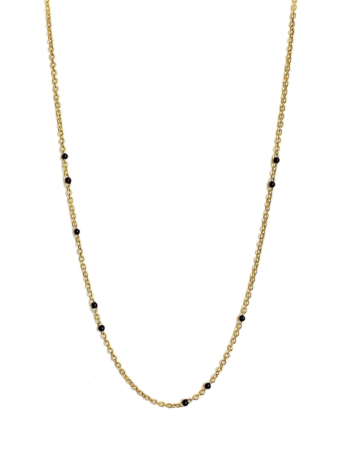 Collar de eslabones con cuentas de ónice negro delicado