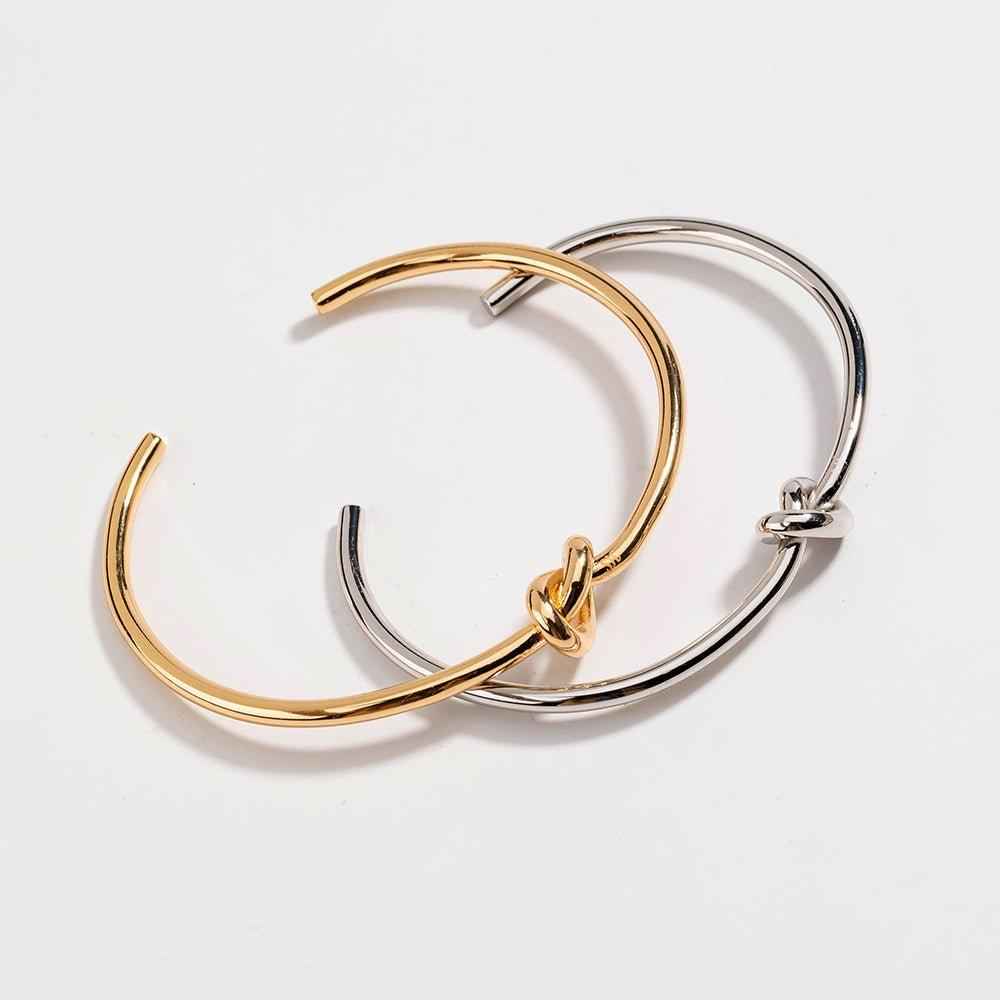 Dainty Love Knot Bracelet
