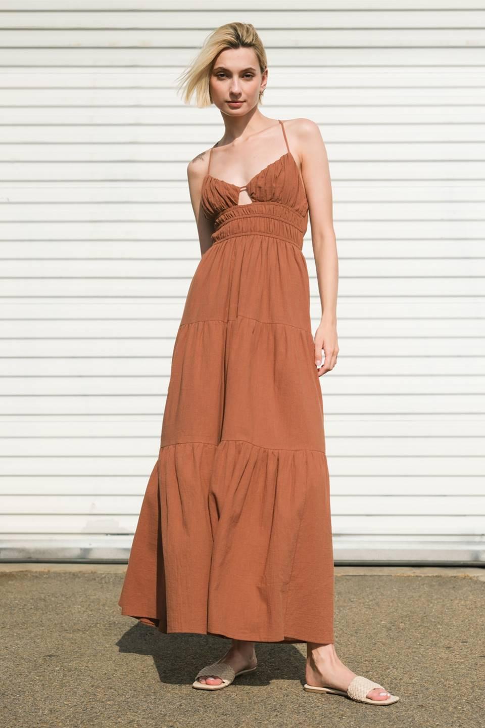 VESTIDO MAXI TEJIDO DE ELEGANCIA SIN ESFUERZO