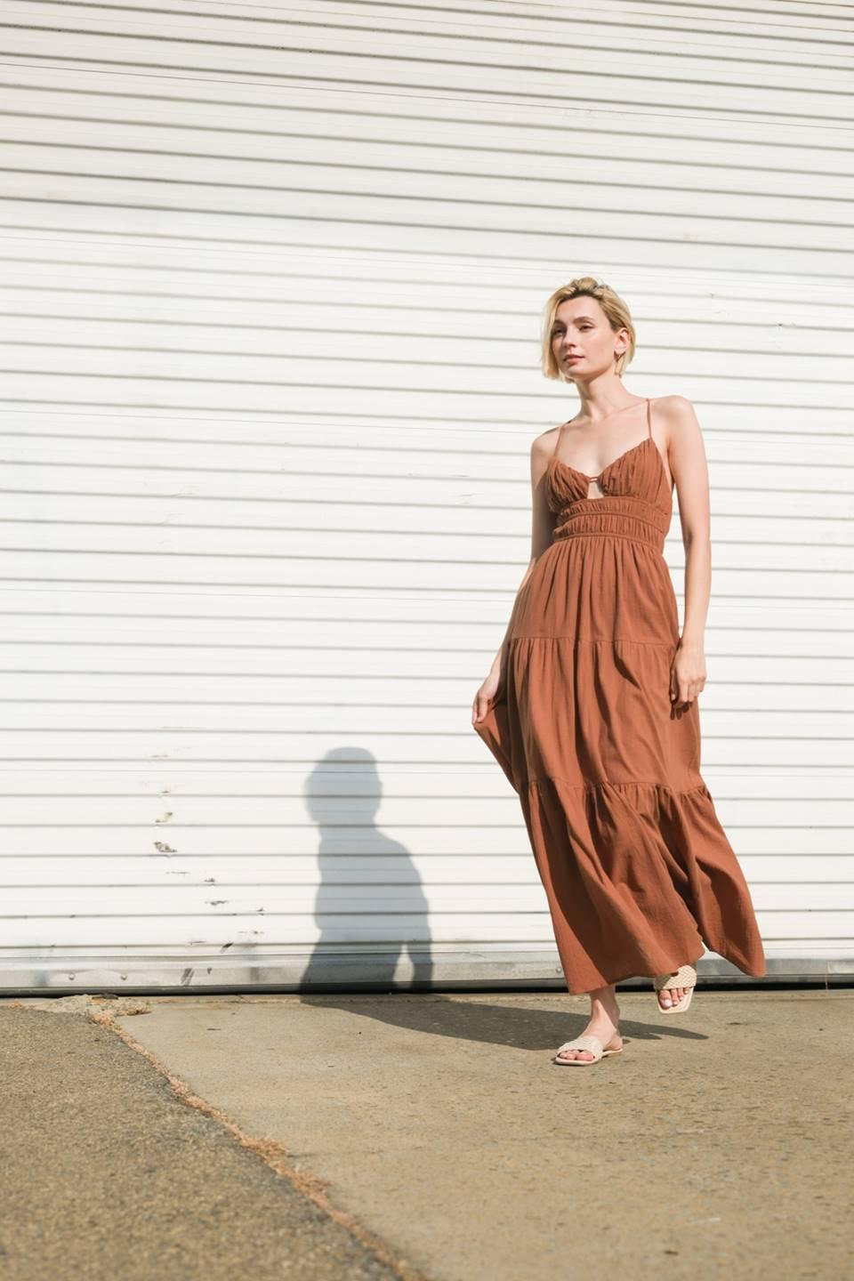 VESTIDO MAXI TEJIDO DE ELEGANCIA SIN ESFUERZO