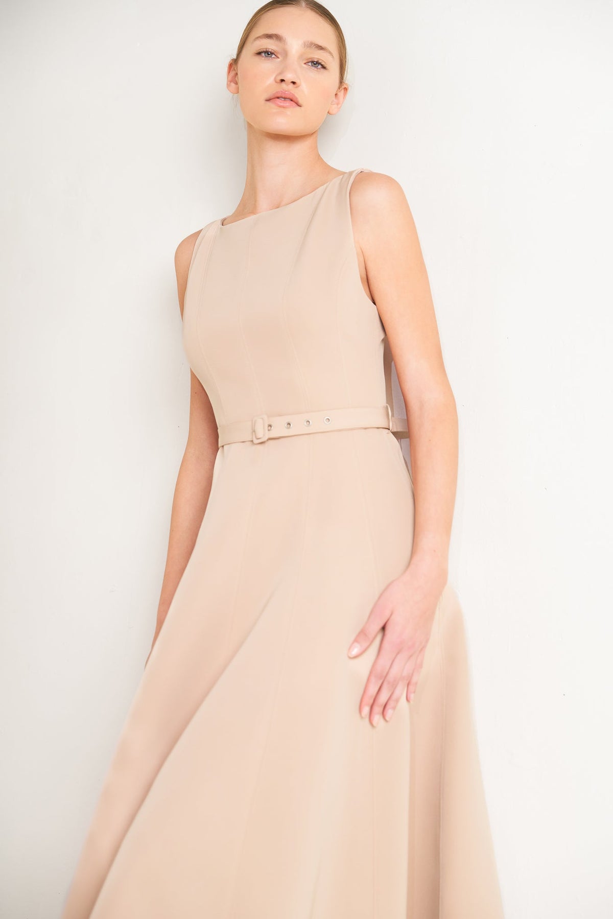 VESTIDO MIDI TEJIDO VIVIENDO EL SUEÑO