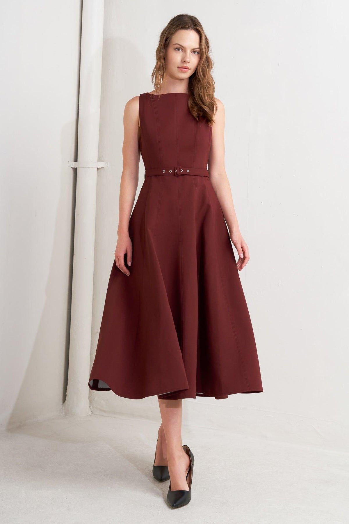 VESTIDO MIDI TEJIDO LIVING THE DREAM WINE