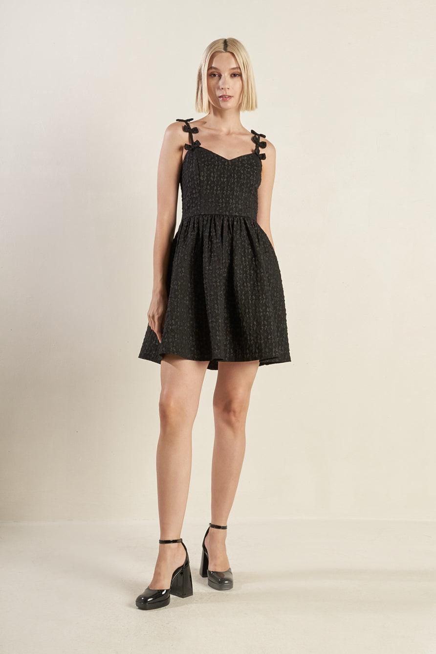 MINIVESTIDO DE ENCAJE TEJIDO COVETED SWEETNESS