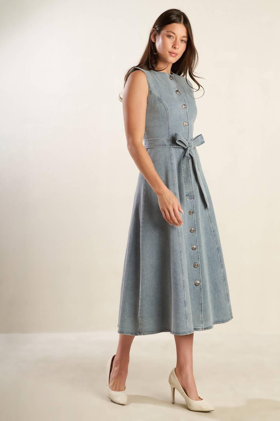 VESTIDO VAQUERO MIDI NÁUTICO Y ELEGANTE