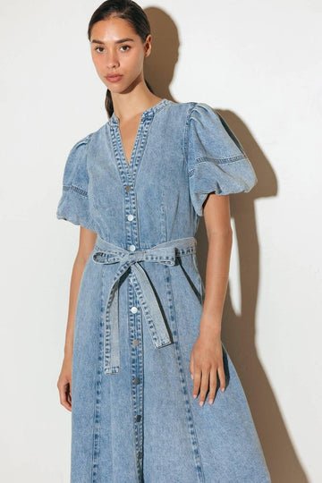 LIGHT DENIM