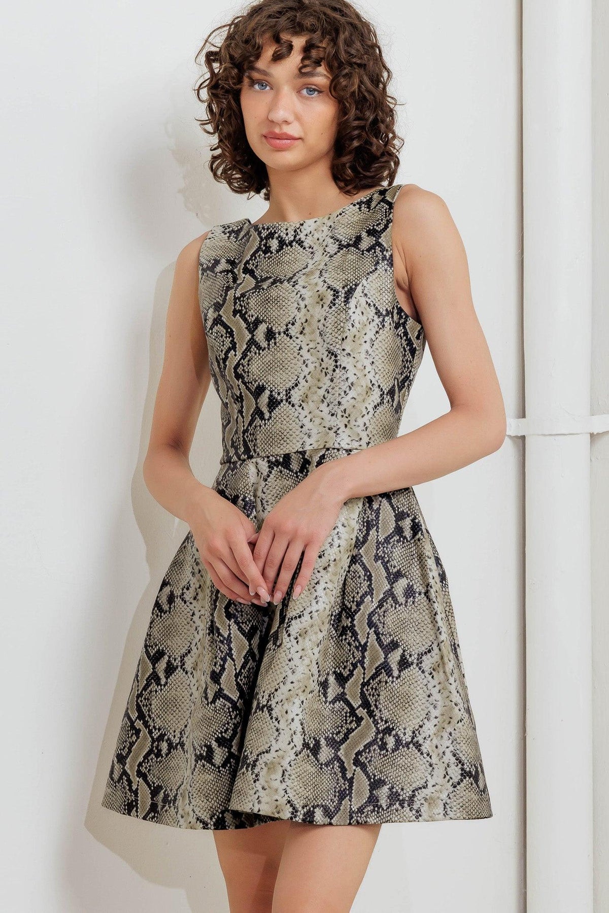 MINIVESTIDO DE EFECTO PIEL DE SERPIENTE
