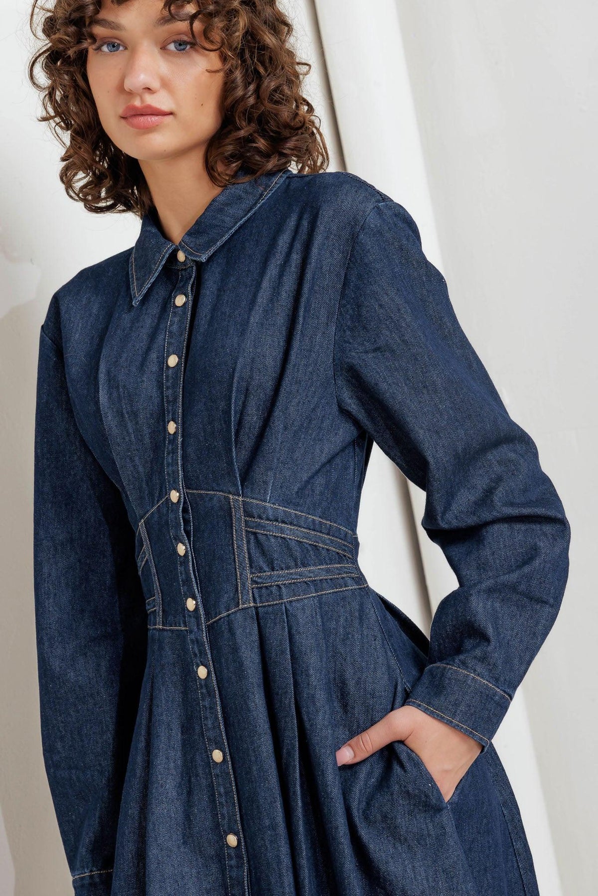VESTIDO MIDI DE MEZCLILLA AZUL VINTAGE