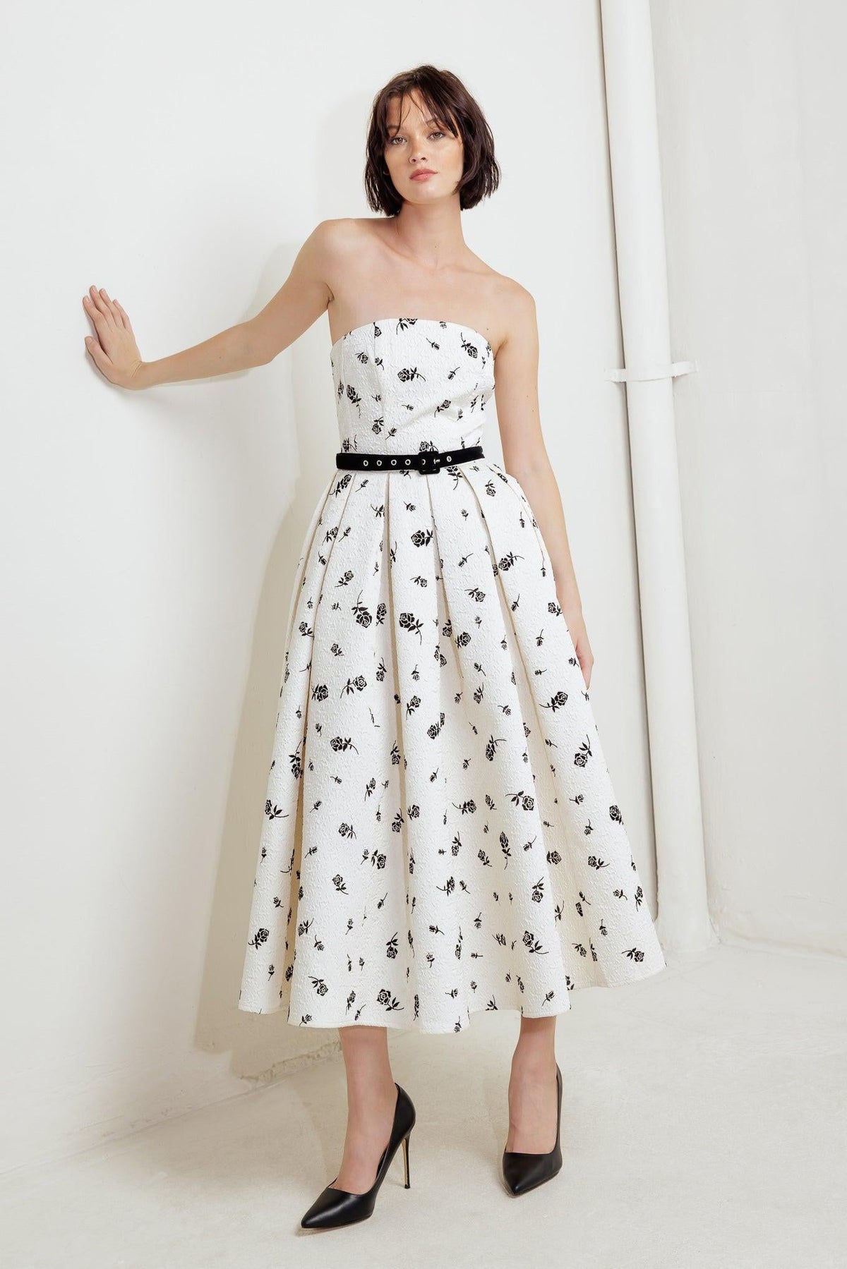 PRECIOSO VESTIDO MIDI TEJIDO CULTIVADO
