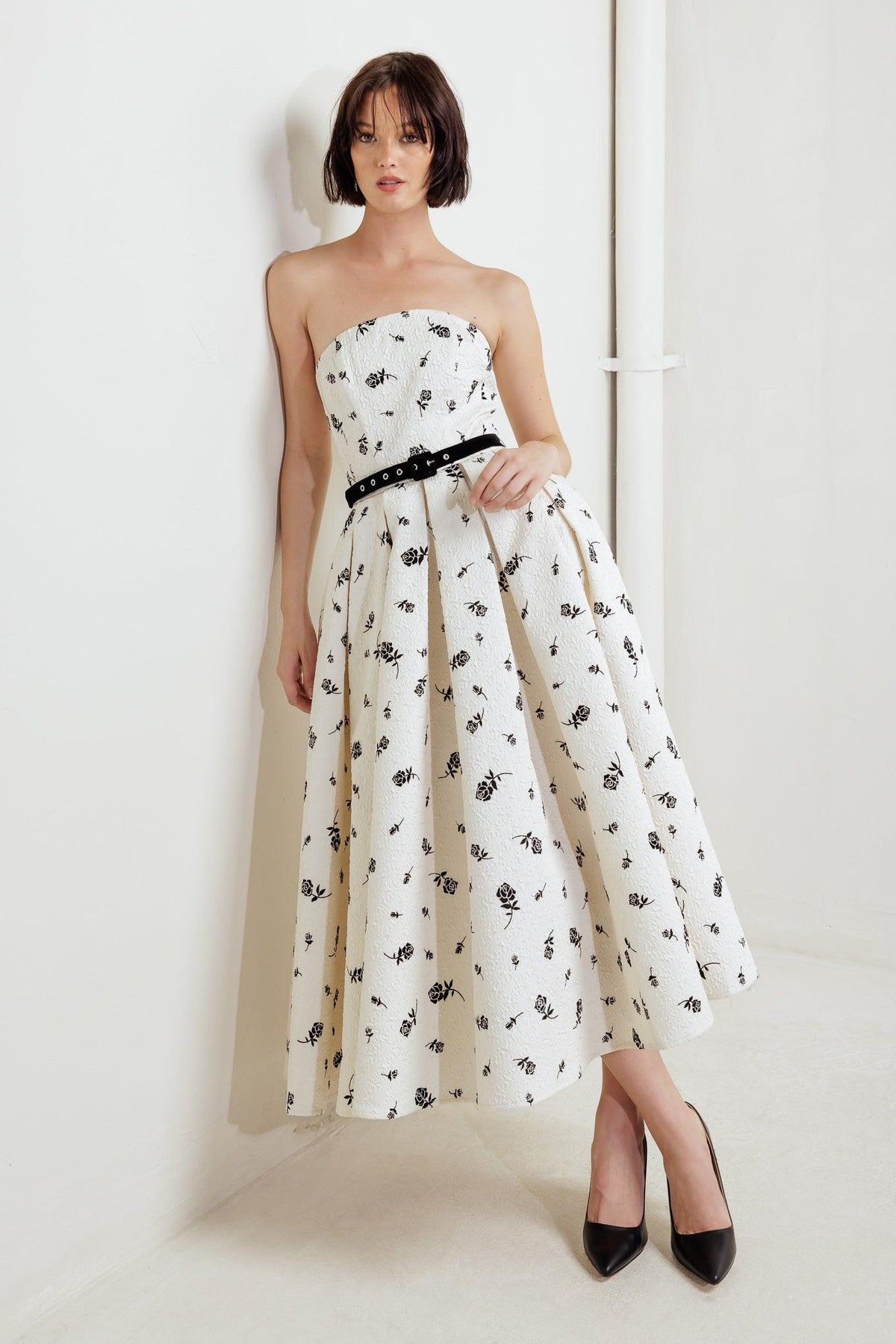 PRECIOSO VESTIDO MIDI TEJIDO CULTIVADO