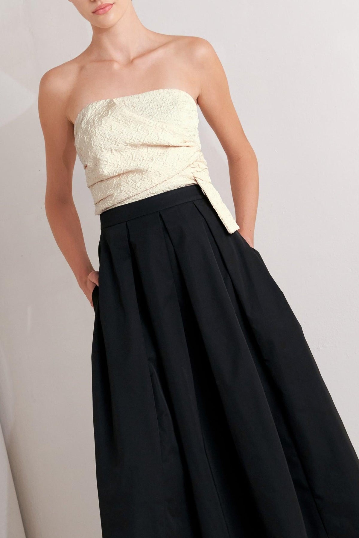 VESTIDO MIDI TEJIDO MONO BALLET
