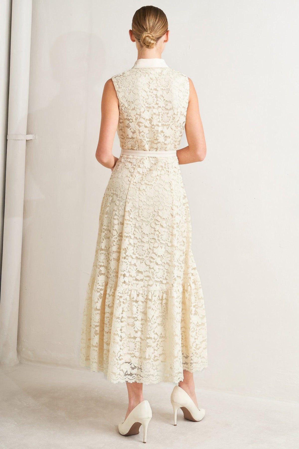 VESTIDO MIDI DE ENCAJE TEJIDO PURELY ROMANTIC