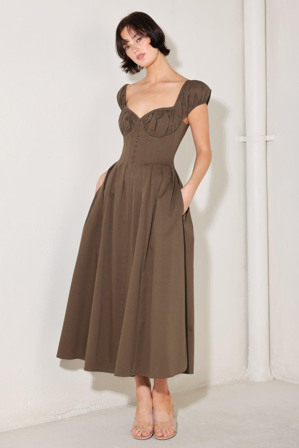 VESTIDO MIDI TEJIDO MOCHA MUSE MOMENT