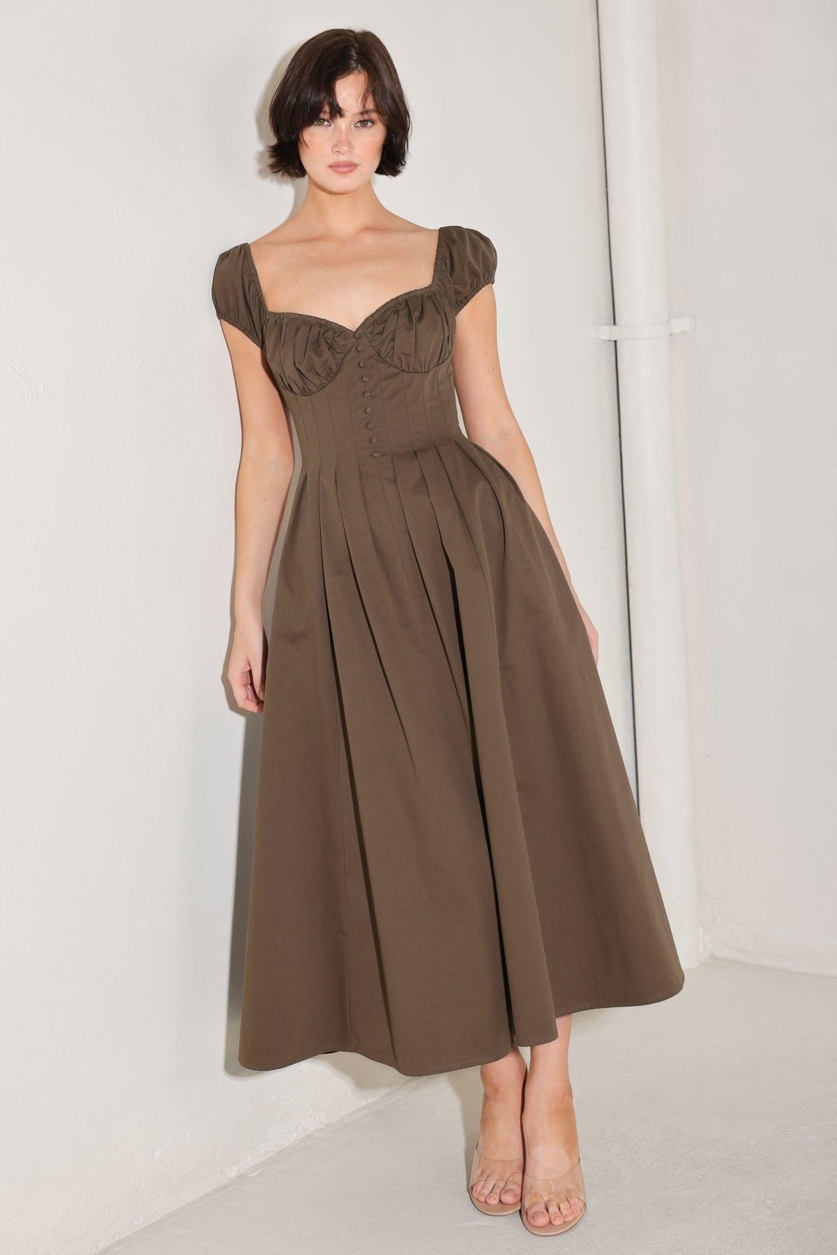 VESTIDO MIDI TEJIDO MOCHA MUSE MOMENT