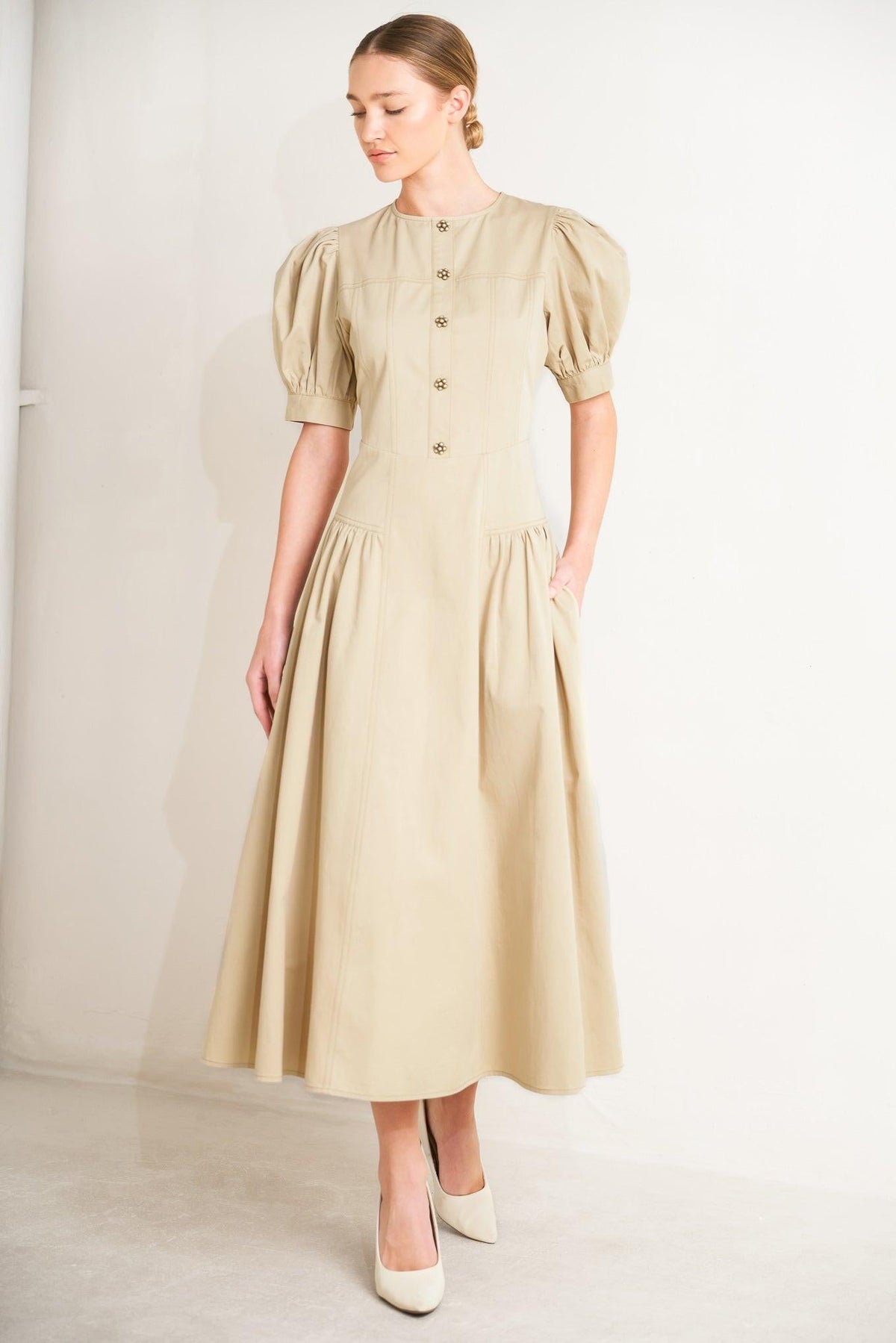 VESTIDO MIDI TEJIDO DE ICONO SUTIL