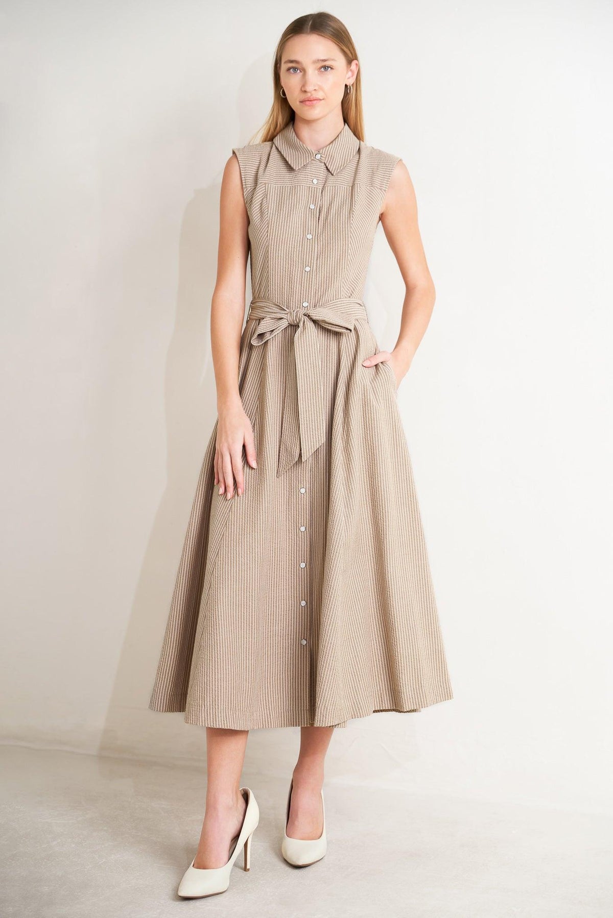 VESTIDO MIDI TEJIDO COLOR CAFÉ CON LECHE
