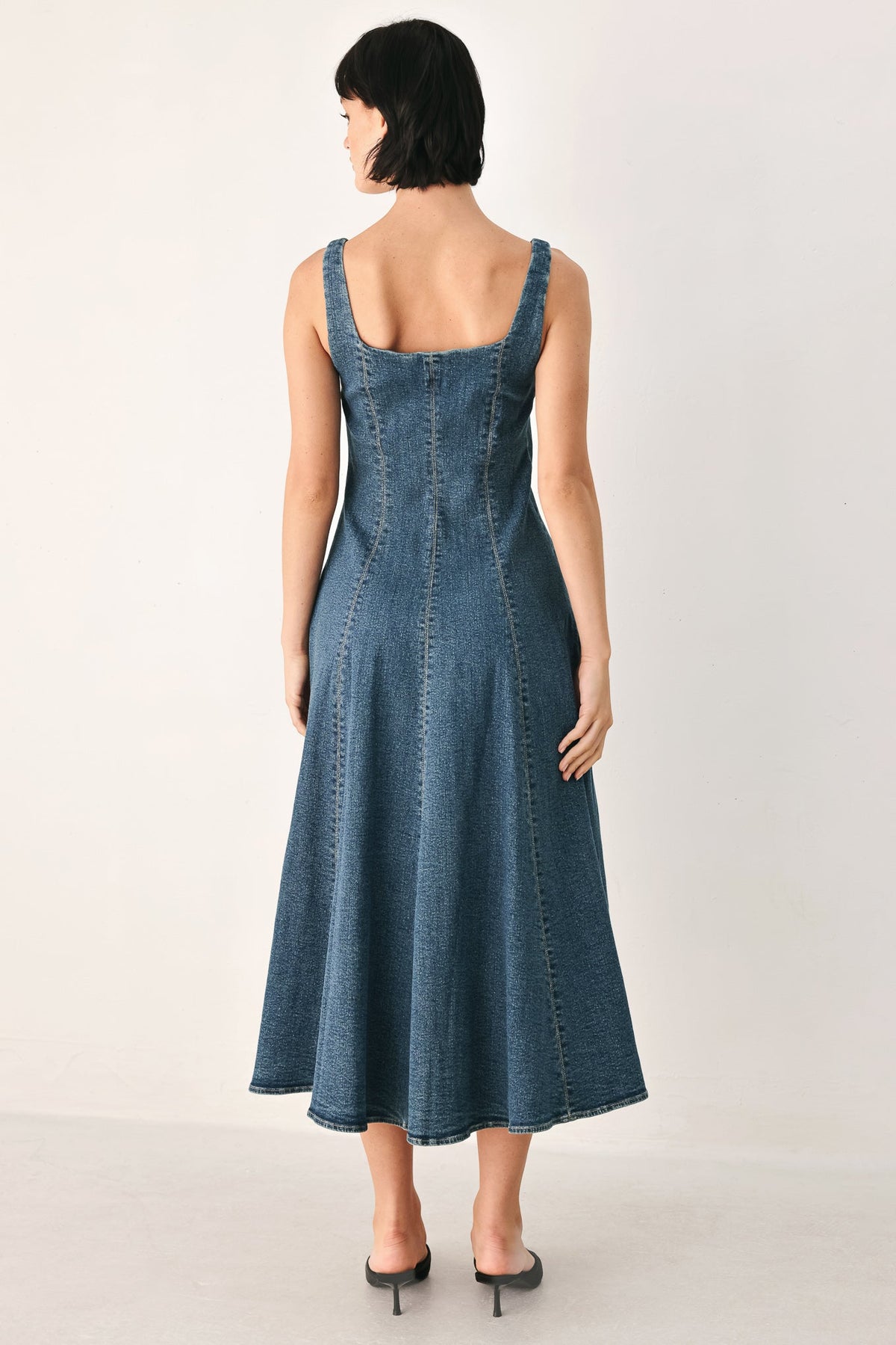 VESTIDO MIDI DE DENIM CON CREMALLERA FRONTAL EN AZUL HORIZONTE