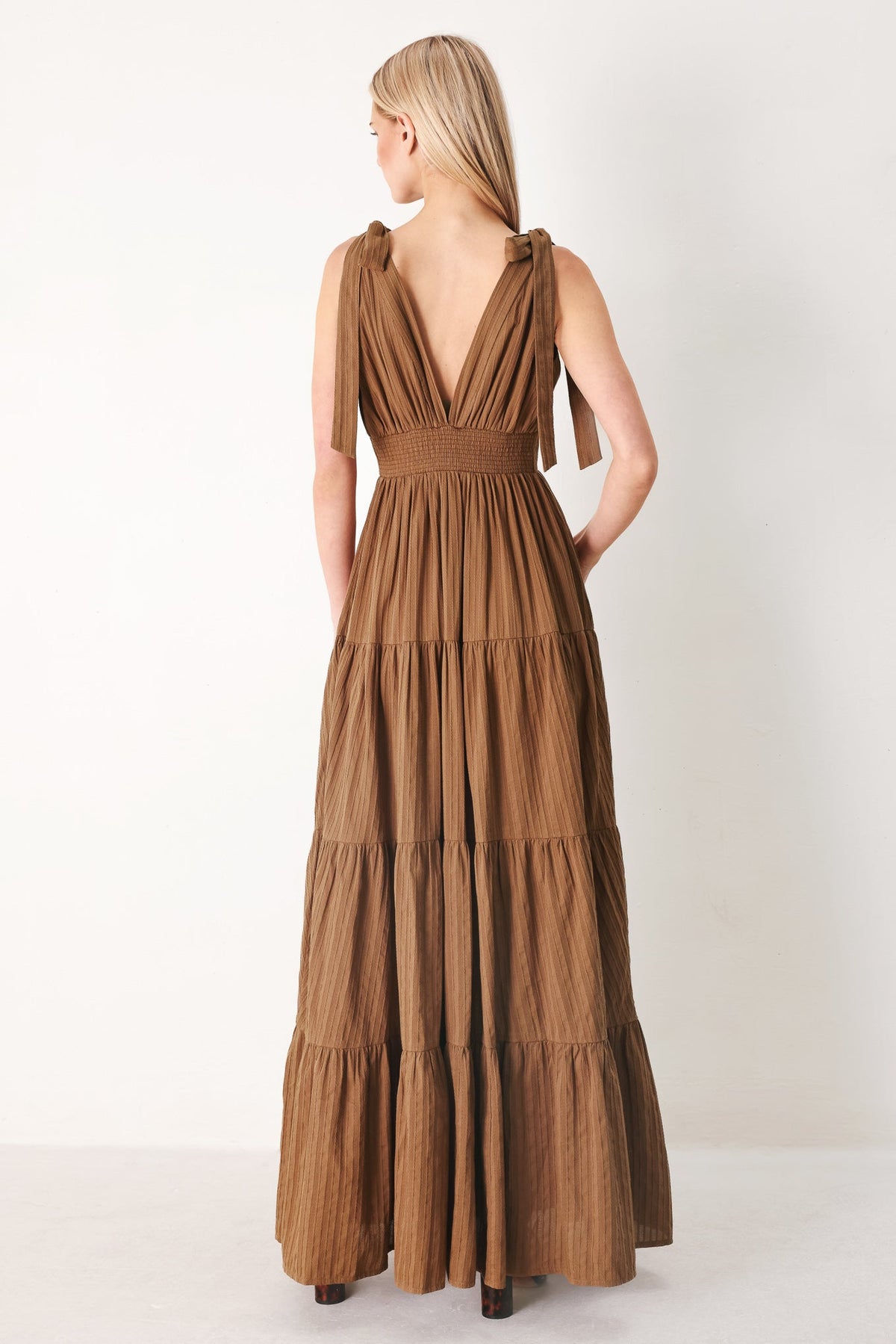 VESTIDO MAXI TEJIDO CALM BEAUTY