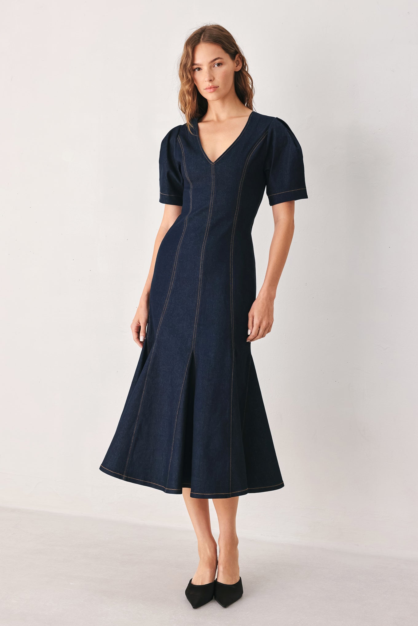 VESTIDO MIDI DE MEZCLILLA AFTER DARK