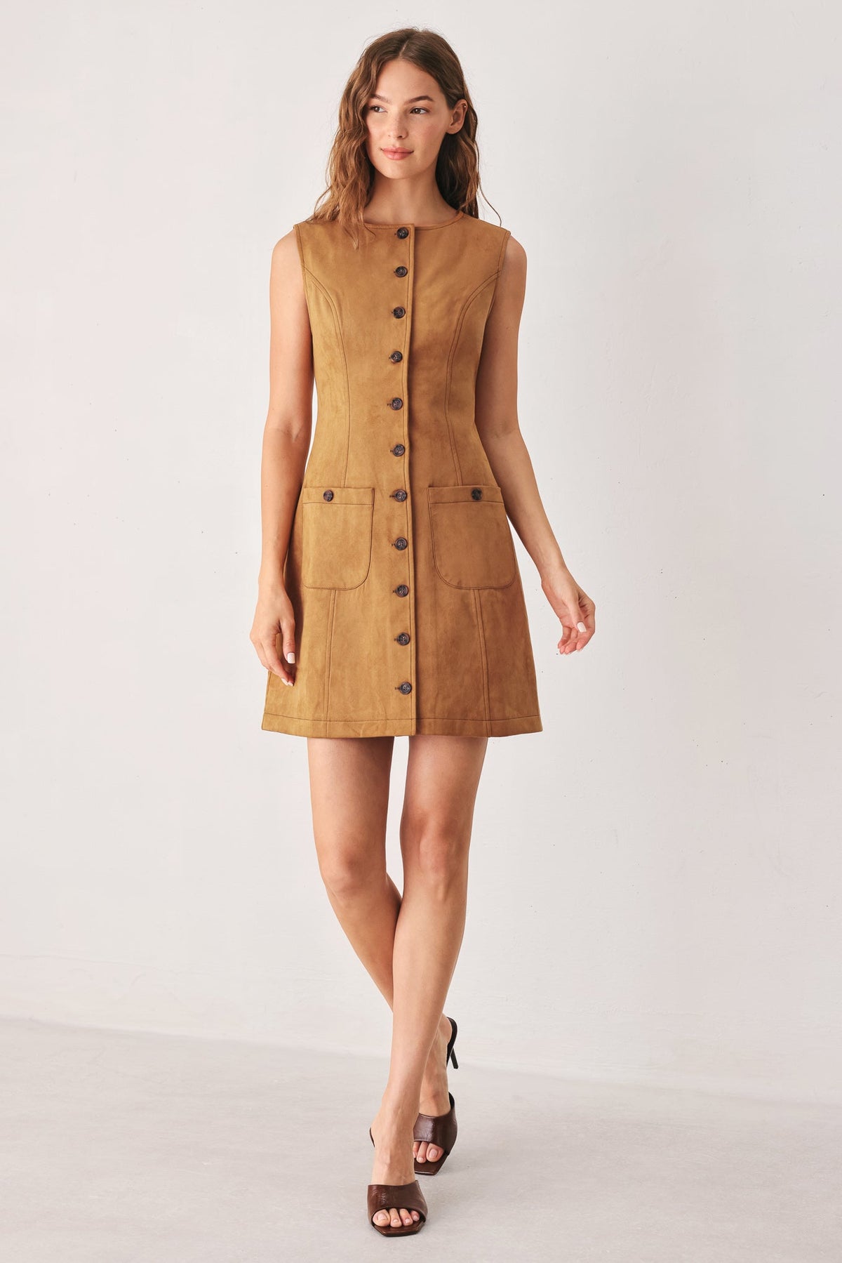VESTIDO CORTO DE ANTE SINTÉTICO MAPLE