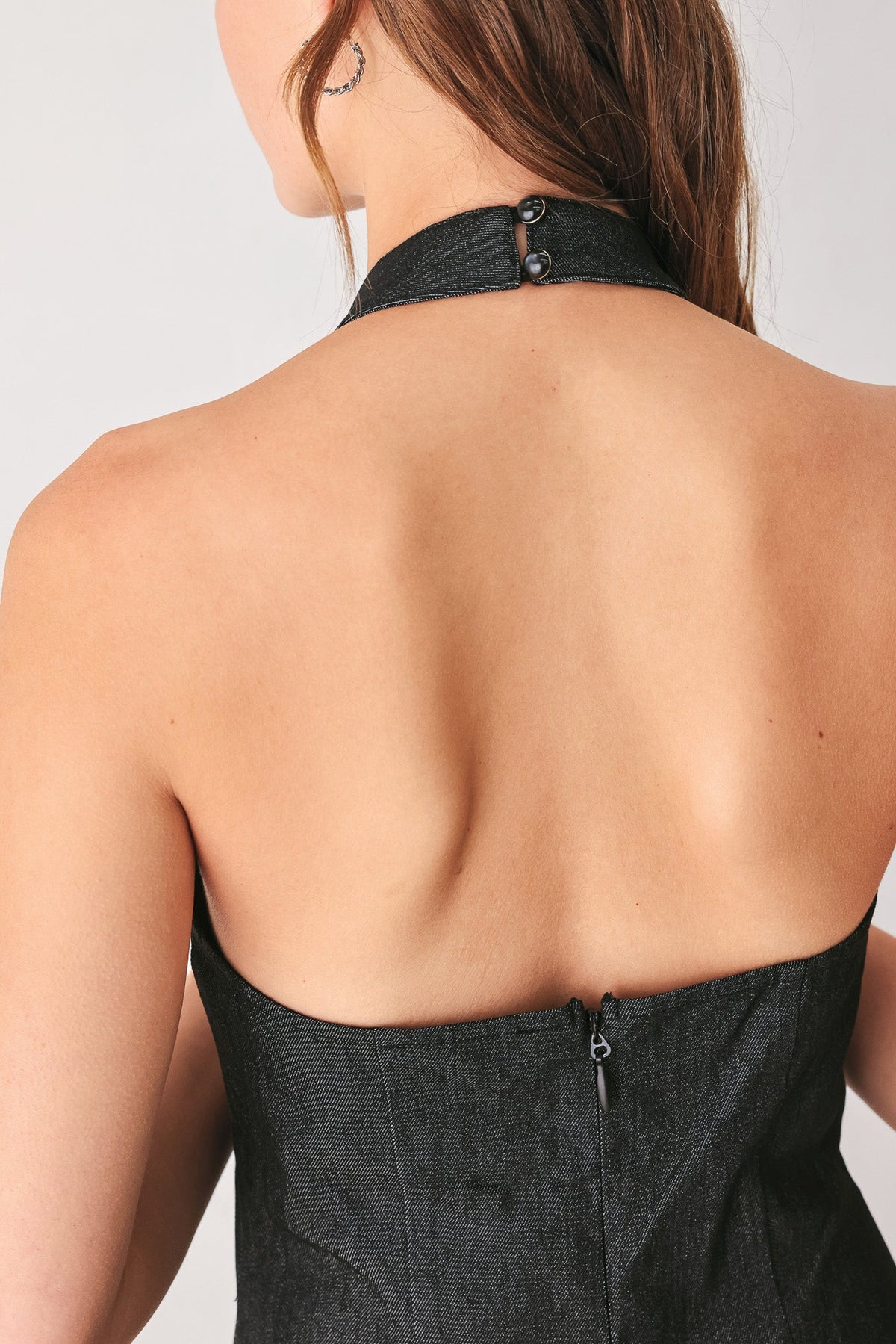 VESTIDO MIDI DE MEZCLILLA CON CUELLO HALTER AFTER DARK