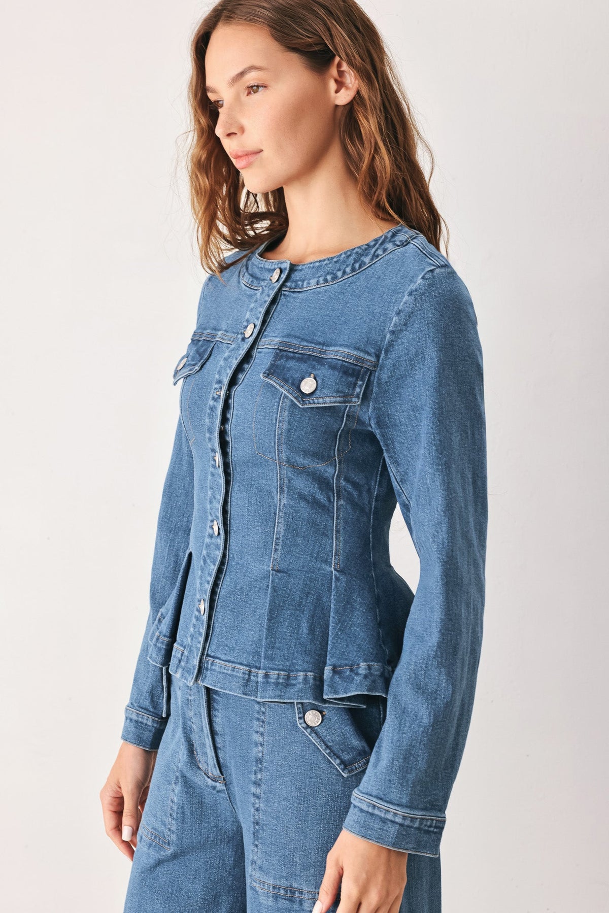 CHAQUETA DE MEZCLILLA ACAMPANADA BRIAR BLUE