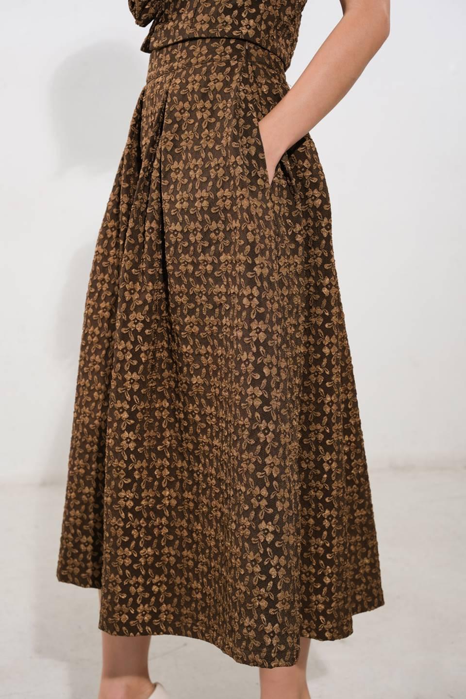 FALDA MIDI TEJIDA MEJORADA PARA EVENTOS