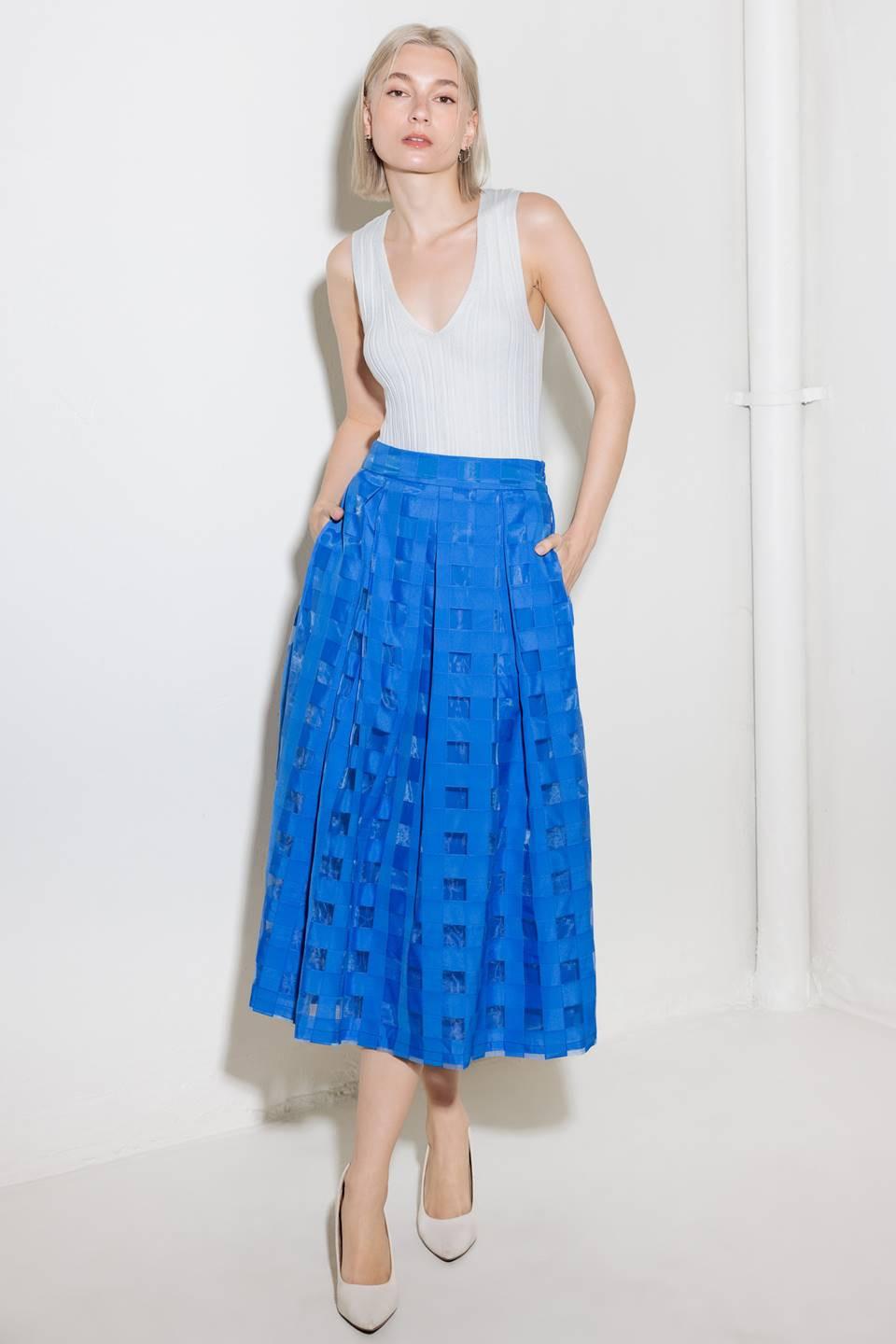 FALDA MIDI DE ORGANZA AZUL VIVE PARA NOSOTROS