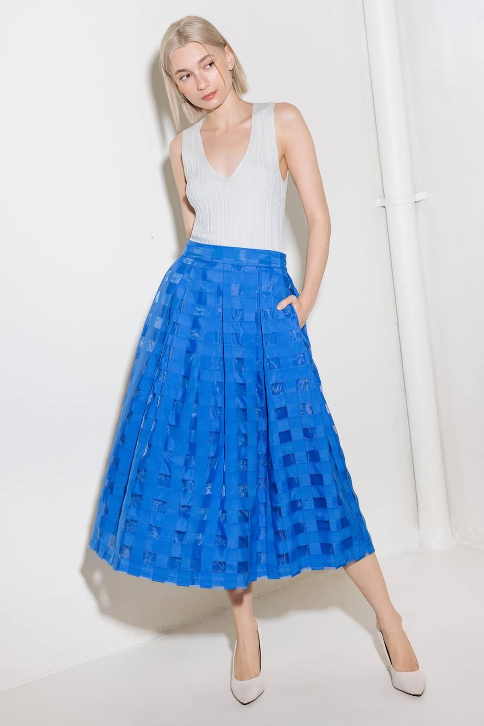 FALDA MIDI DE ORGANZA AZUL VIVE PARA NOSOTROS
