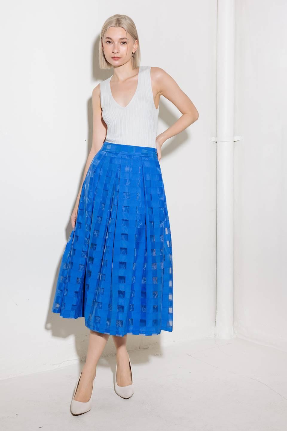FALDA MIDI DE ORGANZA AZUL VIVE PARA NOSOTROS