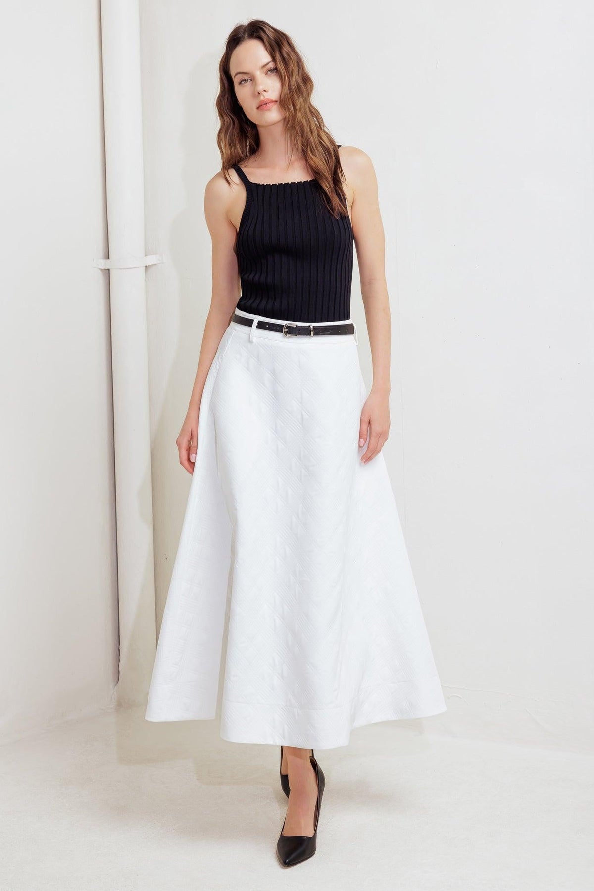 DOWNTOWN EASE WOVEN MIDI SKIRT