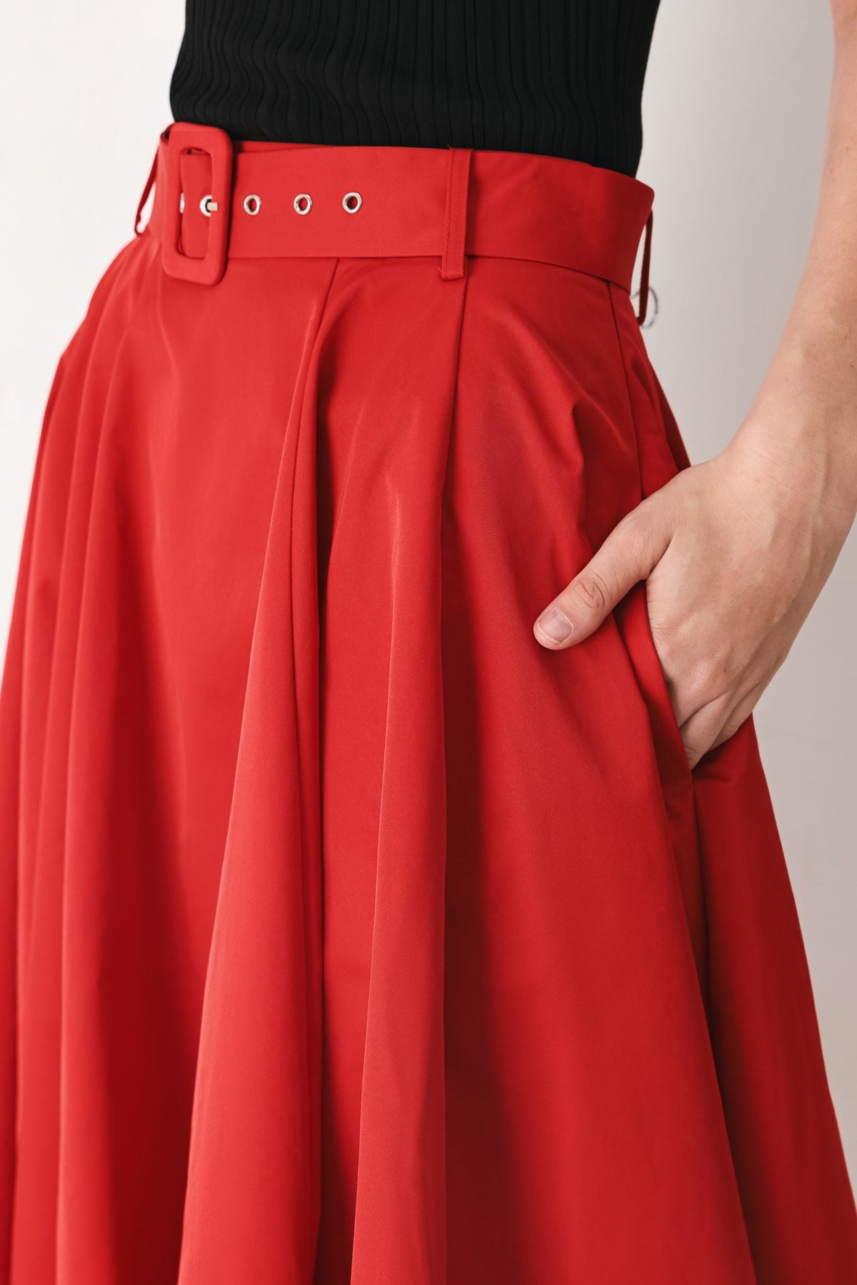 FALDA MIDI TEJIDA ROUGE ALLURE