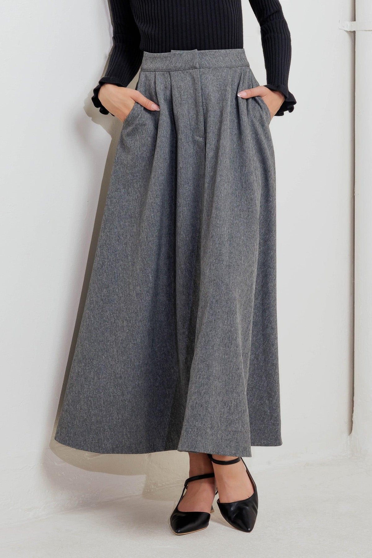 TIMELESS LOOK WOVEN MIDI CIRCLE SKIRT