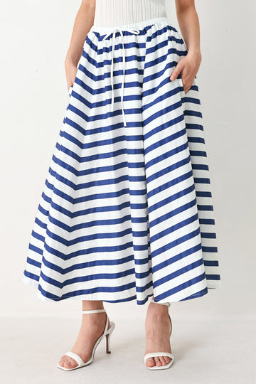WHITE/NAVY