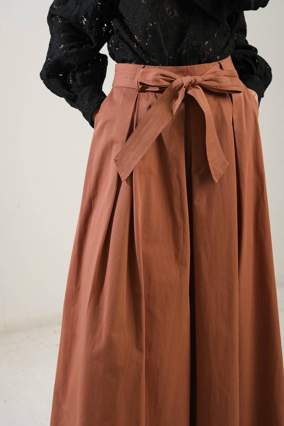PANTALONES DE PIERNA ANCHA CLOSER TO YOU