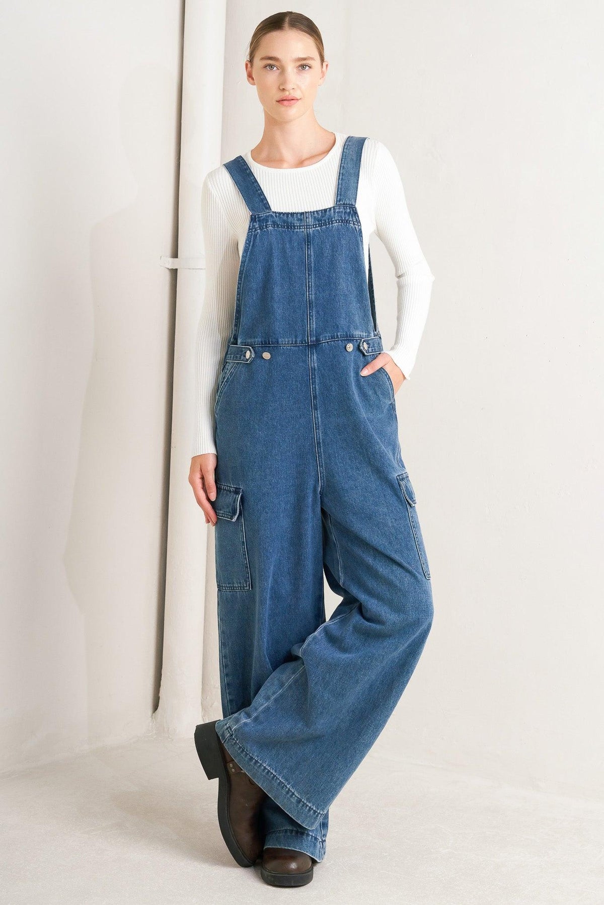 MONO CARGO DE DENIM LET ME TALK