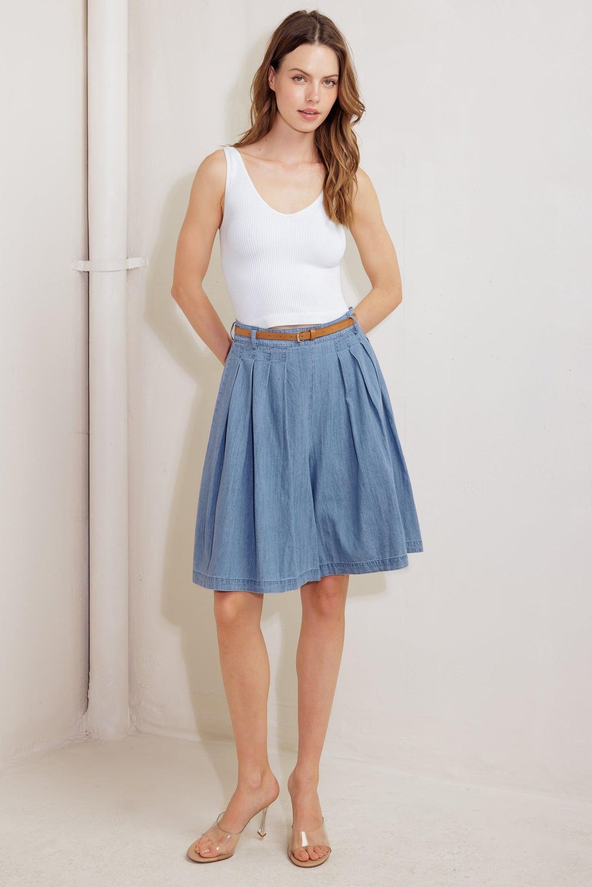 SERENITY HILL CHAMBRAY SHORT