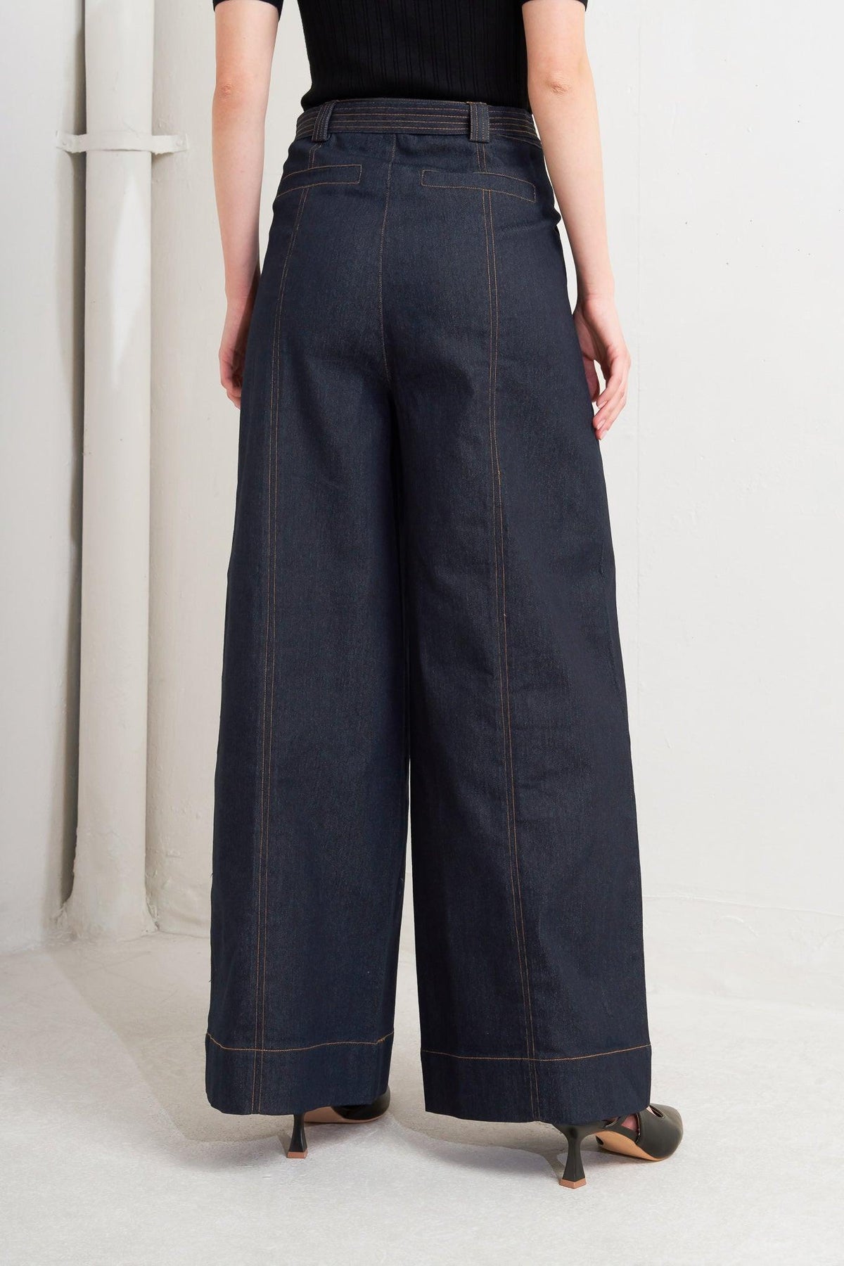 URBAN PANEL DENIM PANTS