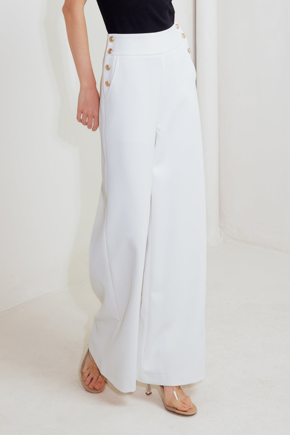 PANTALÓN TEJIDO ESTILO MODERNO