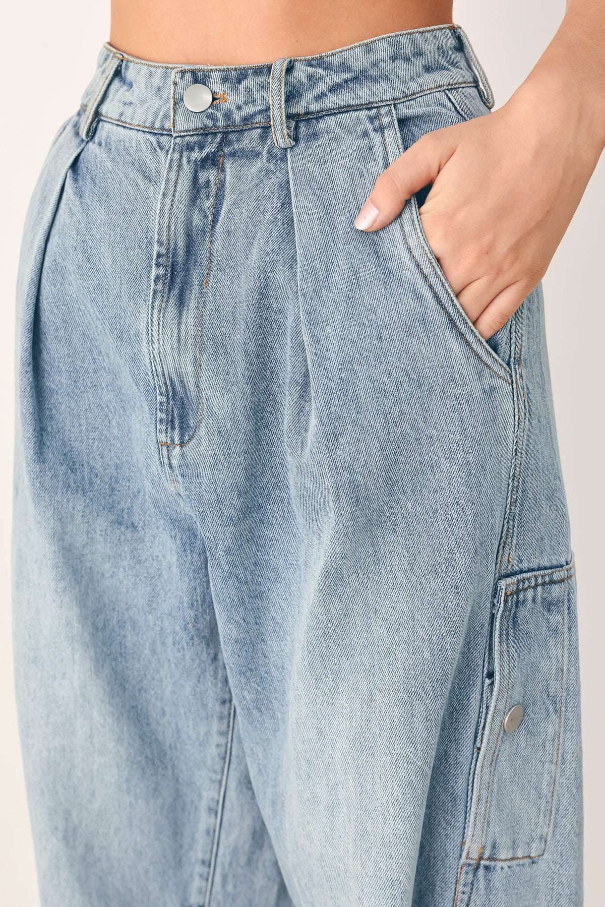 PANTALONES DE MEZCLILLA LAVADA WEEKENDS IN THE CITY