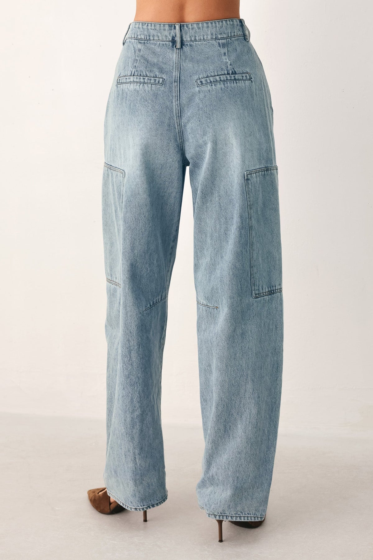 PANTALONES DE MEZCLILLA LAVADA WEEKENDS IN THE CITY