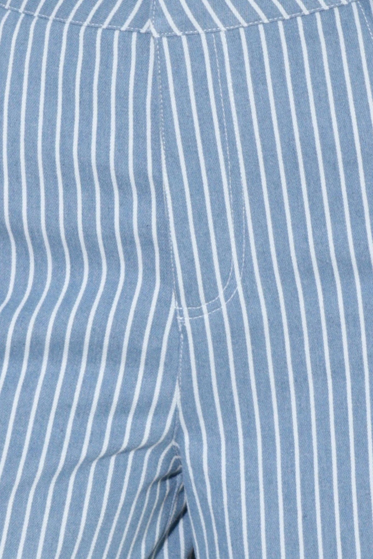 PANTALONES DE VESTIR CON RAYAS DIPLOMÁTICAS