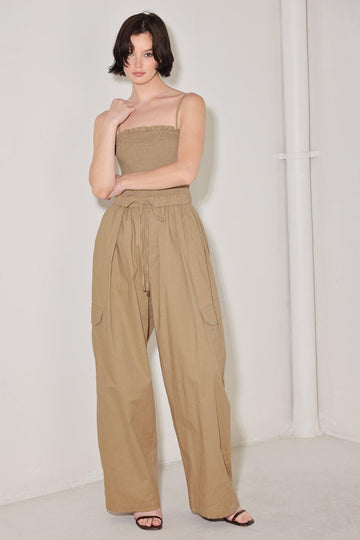 TAUPE