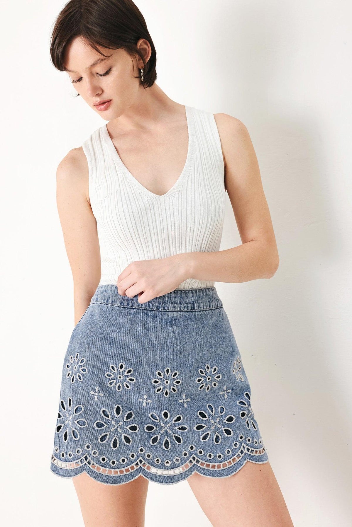 FALDA-SHORT DE mezclilla FLORAL LOVE
