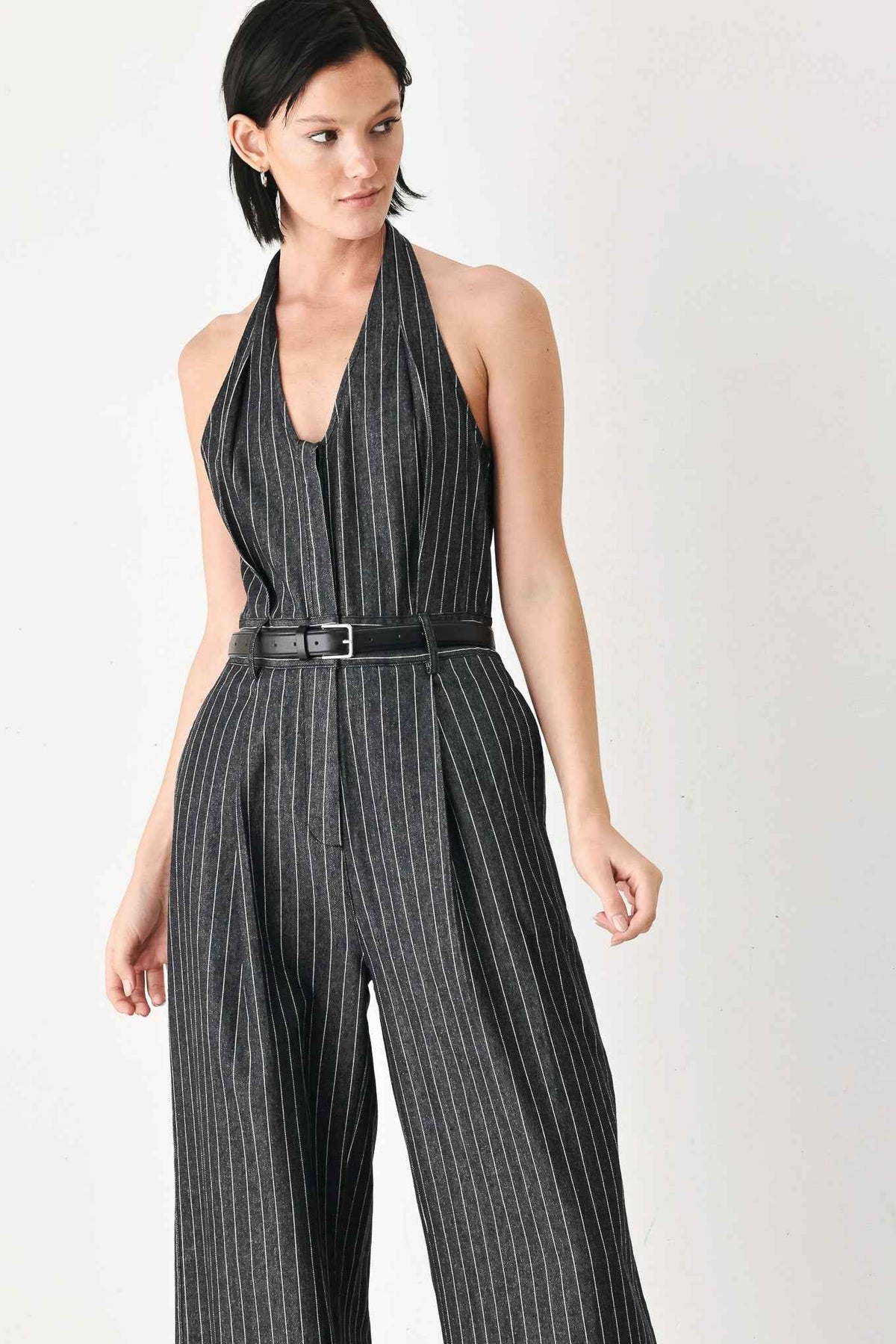 EXECUTIVE NOIR FLOW WOVEN JUMPSUIT