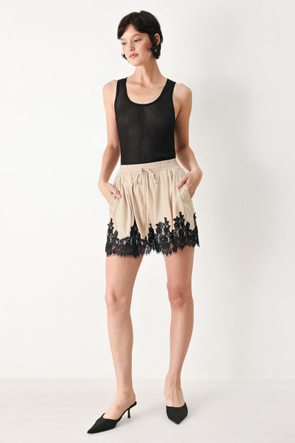 RODEO ROMANCE WOVEN SHORTS