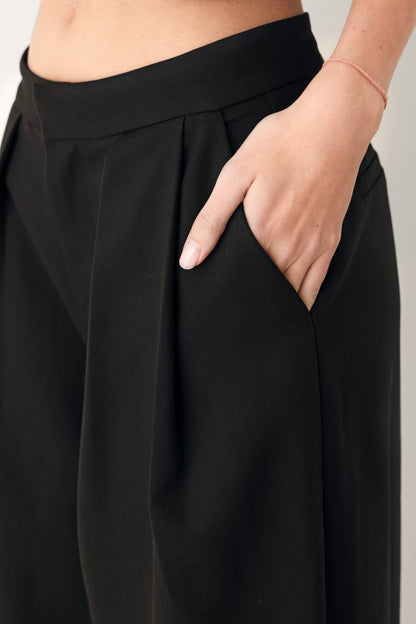 NOIR DRAWSTRING WOVEN PANTS